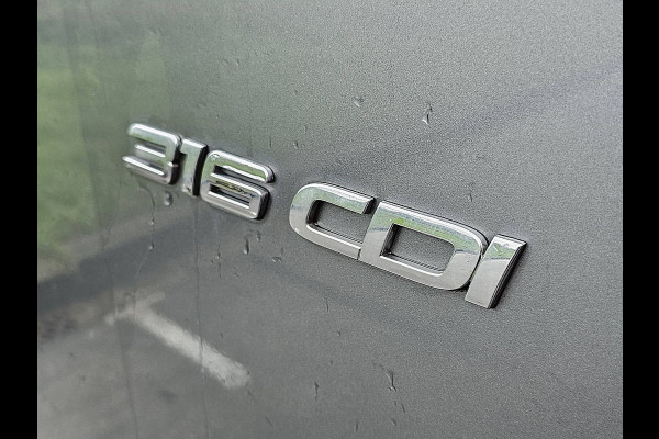 Mercedes-Benz Sprinter 316 L2H2 LED Adap-Cruise Mbux10 Memory- stoel Camera PDC Euro6 163 PK!