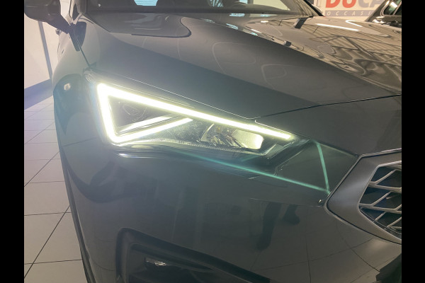 Seat Tarraco 1.4 TSI e-Hybrid PHEV FR Panoramadak / Carplay/ Digitaal dashboard