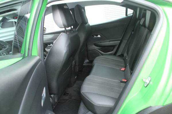 Opel Mokka 1.2 Turbo 131pk Elegance AUTOMAAT NL-Auto NAP Clima Cruise Carpaly Camera 17"LMV