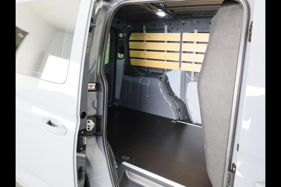 Volkswagen Bedrijfswagens Caddy Cargo 2.0 TDI EU6 122 pk 75 Edition DSG (Automaat) | Lederen interieur | Keyless entry | Camera | Active info Display | Full Option |
