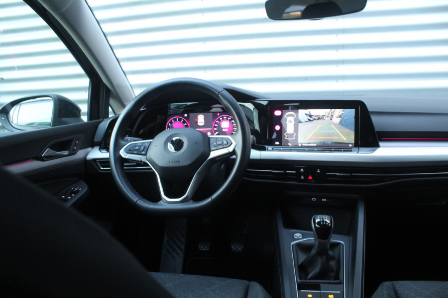Volkswagen Golf 1.0 TSI 111pk Life NL-Auto NAP Clima Cruise Carplay Camera Dig. Cockpit Keyless 16"LMV