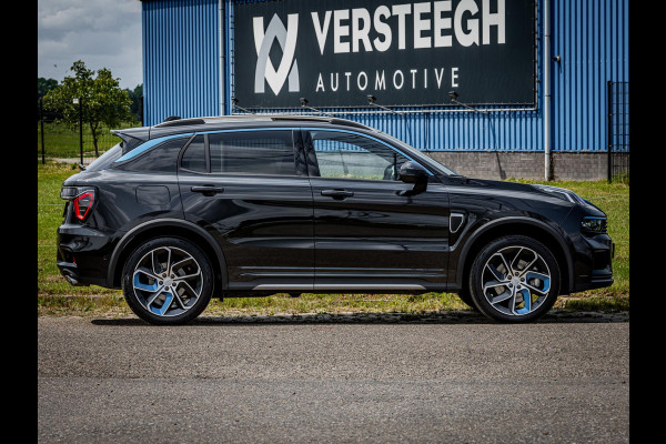 Lynk & Co 01 1.5 Plug-In Hybrid 262pk 360 Camera|Zwarte Hemel|Panoramadak