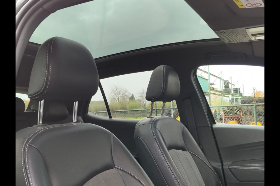 Volkswagen ID.3 First Max 58kWh Pano-dak Adap.Cruise Apple Carplay Android Camera PDC Ergo Active-Stoel Navi-Pro Ecc Stoel-Stuurverwarming Elek.Stoelen Lmv Privacy Glas Keyless Advanced Led-Achterlicht dynamisch Matrix Led Origineel Nederlandse Auto Zeer compleet Nieuwprijs €49.176,-