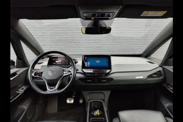 Volkswagen ID.3 First Max 58kWh Pano-dak Adap.Cruise Apple Carplay Android Camera PDC Ergo Active-Stoel Navi-Pro Ecc Stoel-Stuurverwarming Elek.Stoelen Lmv Privacy Glas Keyless Advanced Led-Achterlicht dynamisch Matrix Led Origineel Nederlandse Auto Zeer compleet Nieuwprijs €49.176,-