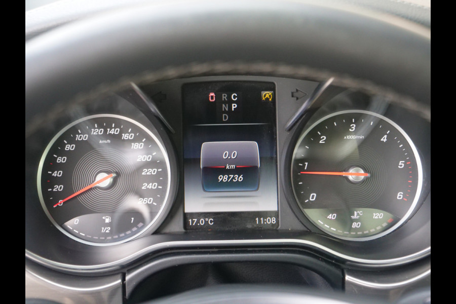 Mercedes-Benz V-Klasse V300d | 7persoons | Exclusive | panorama | burmester | gekoelde stoelen | Vol!!