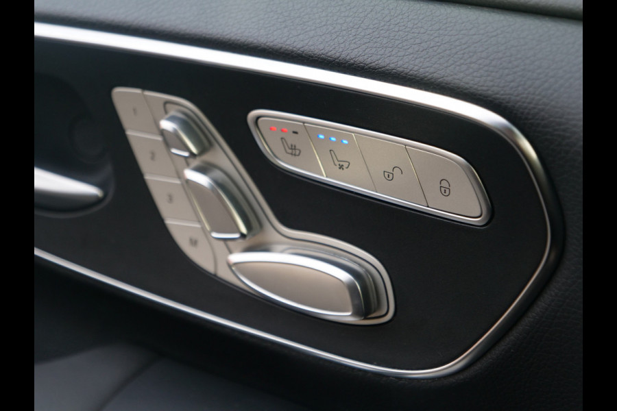 Mercedes-Benz V-Klasse V300d | 7persoons | Exclusive | panorama | burmester | gekoelde stoelen | Vol!!