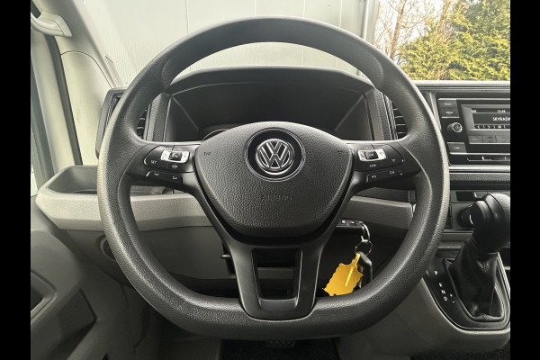 Volkswagen Crafter 2.0 TDI 141 PK DSG AUTOMAAT HIGHLINE+ / LED KOPLAMPEN / L3H3 / 3.000 KG AHG / 270 A DEUREN / AIRCO / CRUISE / BLUETOOTH / 3-ZITS
