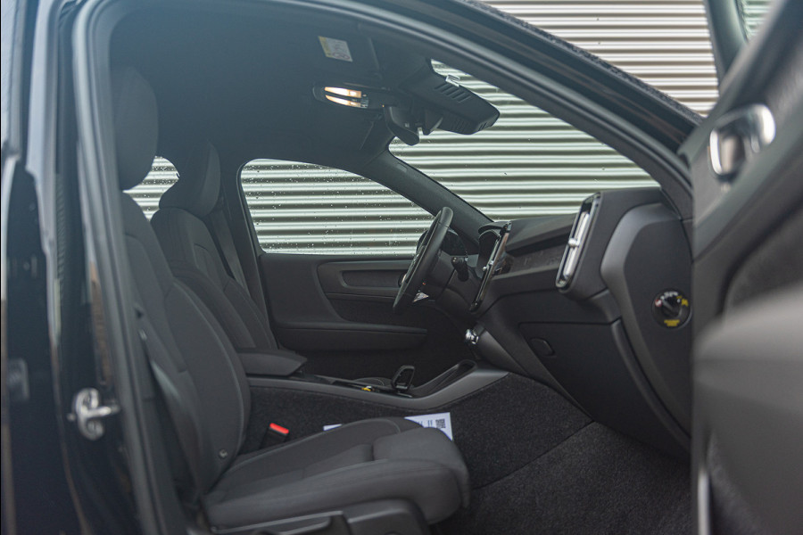 Volvo XC40 Recharge Aut. Luxe Stoelen Parkeercamera CruiseControl 231pk