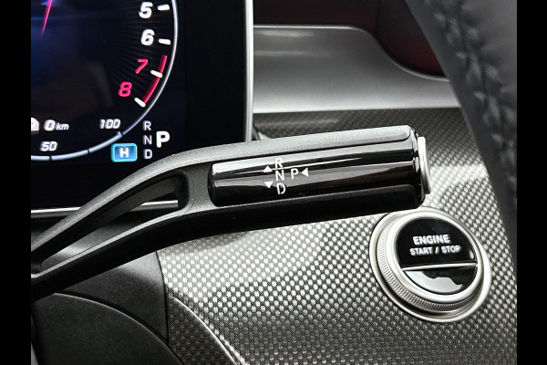 Mercedes-Benz C-Klasse Estate 300 e AMG Plug-In Hybride AMG Line | Trekhaak | Panorama Schuif-Kanteldak | Digital Licht | Rijassistentiepakket Plus incl. PRE-SAFE Inclusief 24 maanden MB Certified garantie voor Europa.