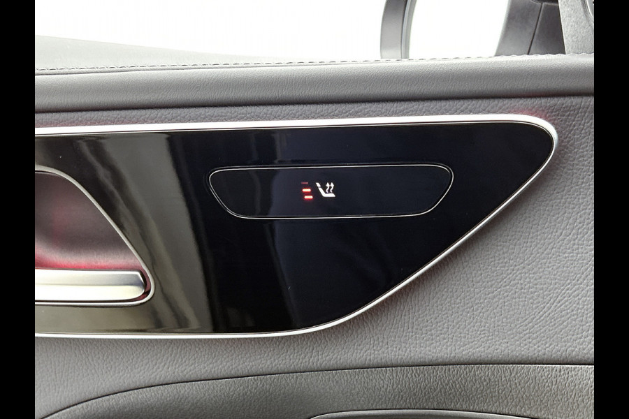 Mercedes-Benz C-Klasse Estate 300 e AMG Plug-In Hybride AMG Line | Trekhaak | Panorama Schuif-Kanteldak | Digital Licht | Rijassistentiepakket Plus incl. PRE-SAFE Inclusief 24 maanden MB Certified garantie voor Europa.