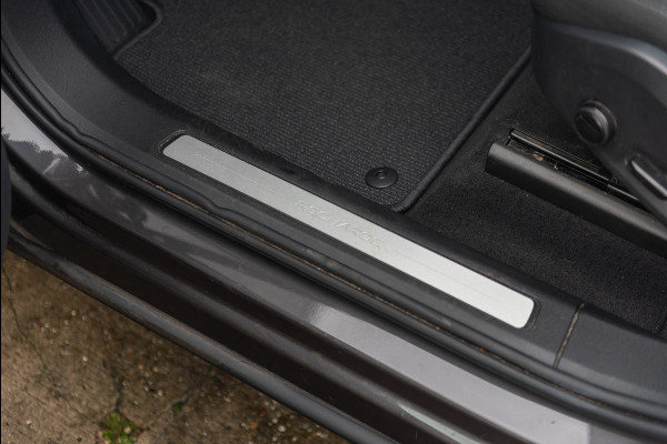 Volvo XC60 T6 Aut. LongRange Inscription Trekhaak Parkeercamera 350pk