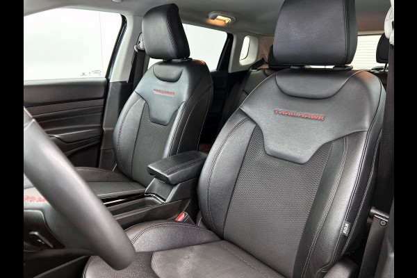 Jeep Compass 4xe 240 Plug-in Hybrid Trailhawk AD-CRUISE | 1/2 LEER | NAVI