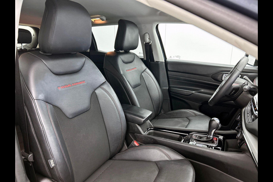 Jeep Compass 4xe 240 Plug-in Hybrid Trailhawk AD-CRUISE | 1/2 LEER | NAVI