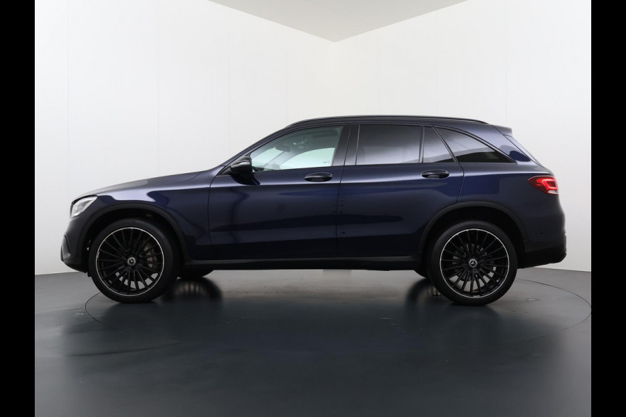 Mercedes-Benz GLC 300e 4MATIC Premium Plus VAN: €42.900,- VOOR: €39.877,- UW EINDEJAARSVOORDEEL: €3.023,- | PHEV PLUG-IN HYBRIDE | MEGA VETTE AUTO | PANORAMA DAK | 20INCH | CAMERA | ELEKTRISCHE KLEP | KEYLESS ENTRY + START | DODEHOEK | RIJKLAAR + 12 MND BOVAG GARANTIE!