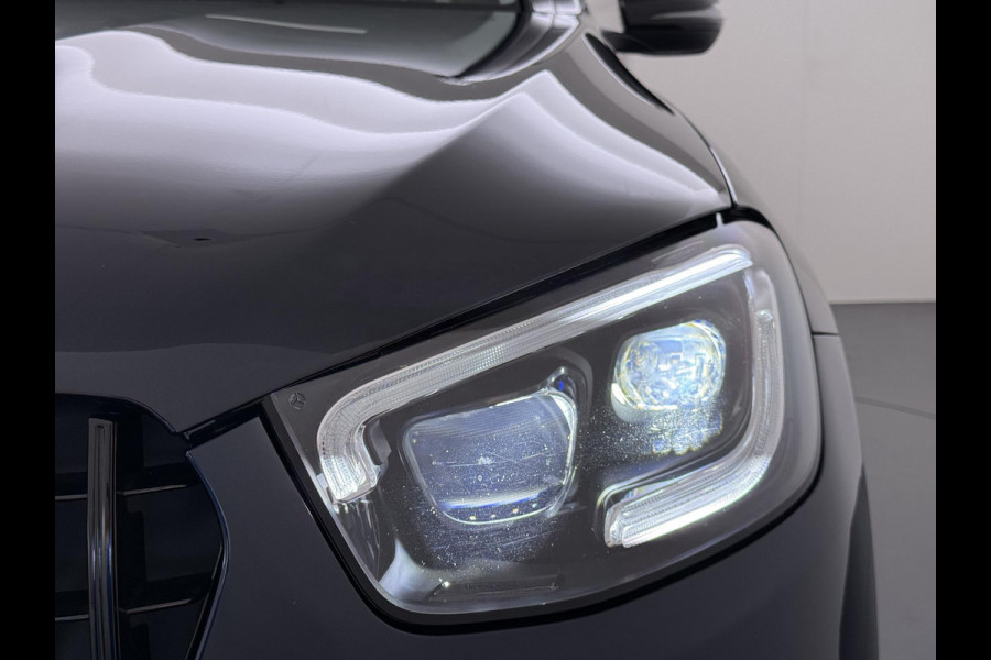 Mercedes-Benz GLC 300e 4MATIC Premium Plus VAN: €42.900,- VOOR: €39.877,- UW EINDEJAARSVOORDEEL: €3.023,- | PHEV PLUG-IN HYBRIDE | MEGA VETTE AUTO | PANORAMA DAK | 20INCH | CAMERA | ELEKTRISCHE KLEP | KEYLESS ENTRY + START | DODEHOEK | RIJKLAAR + 12 MND BOVAG GARANTIE!