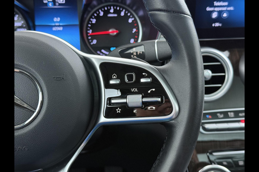 Mercedes-Benz GLC 300e 4MATIC Premium Plus VAN: €42.900,- VOOR: €39.877,- UW EINDEJAARSVOORDEEL: €3.023,- | PHEV PLUG-IN HYBRIDE | MEGA VETTE AUTO | PANORAMA DAK | 20INCH | CAMERA | ELEKTRISCHE KLEP | KEYLESS ENTRY + START | DODEHOEK | RIJKLAAR + 12 MND BOVAG GARANTIE!