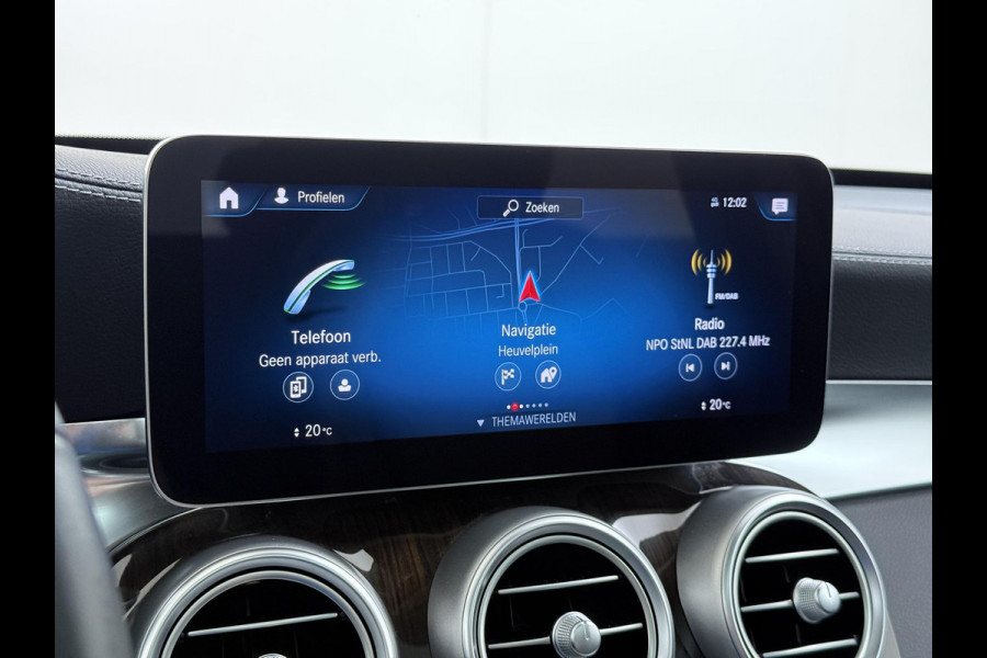 Mercedes-Benz GLC 300e 4MATIC Premium Plus VAN: €42.900,- VOOR: €39.877,- UW EINDEJAARSVOORDEEL: €3.023,- | PHEV PLUG-IN HYBRIDE | MEGA VETTE AUTO | PANORAMA DAK | 20INCH | CAMERA | ELEKTRISCHE KLEP | KEYLESS ENTRY + START | DODEHOEK | RIJKLAAR + 12 MND BOVAG GARANTIE!