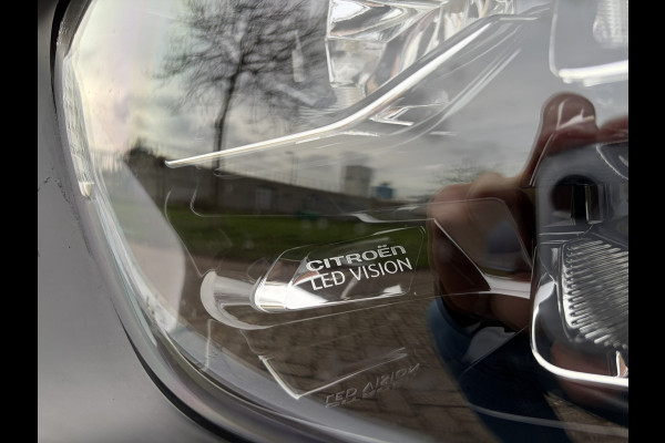 Citroën C3 1.2 PureTech Max OUTLET | SUPERDEAL | OPRUIMING Parkeer Camera | Apple Carplay | Keyless Entry | 16'' LMV |