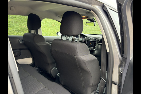 Citroën C3 1.2 PureTech Max OUTLET | SUPERDEAL | OPRUIMING Parkeer Camera | Apple Carplay | Keyless Entry | 16'' LMV |