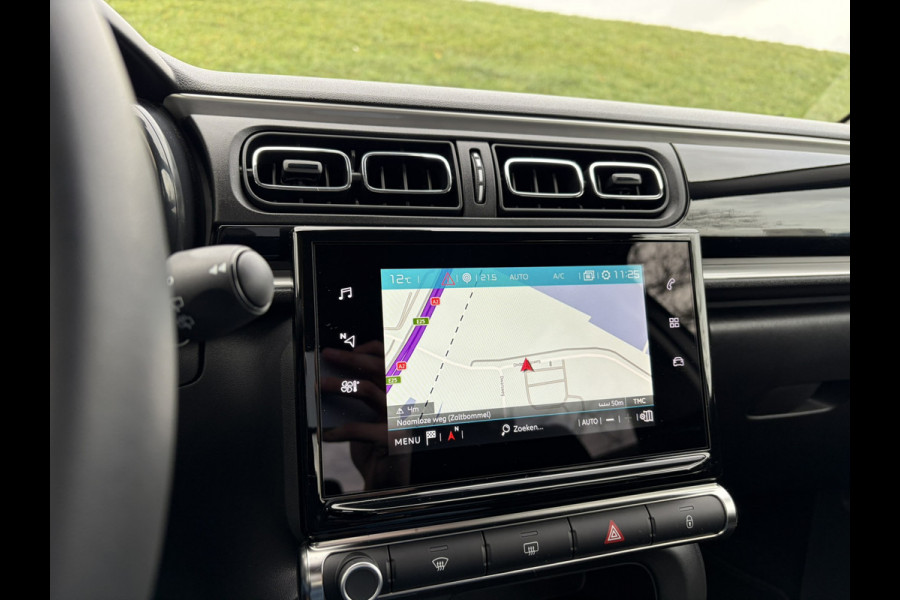 Citroën C3 1.2 PureTech Max OUTLET | SUPERDEAL | OPRUIMING Parkeer Camera | Apple Carplay | Keyless Entry | 16'' LMV |