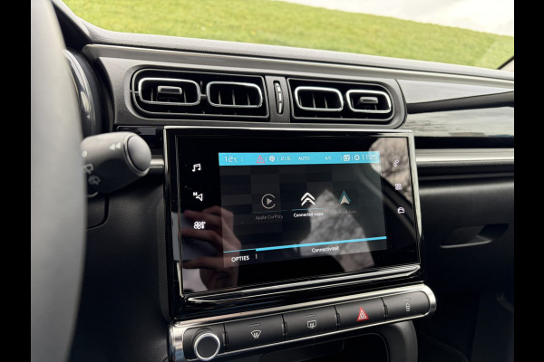 Citroën C3 1.2 PureTech Max OUTLET | SUPERDEAL | OPRUIMING Parkeer Camera | Apple Carplay | Keyless Entry | 16'' LMV |
