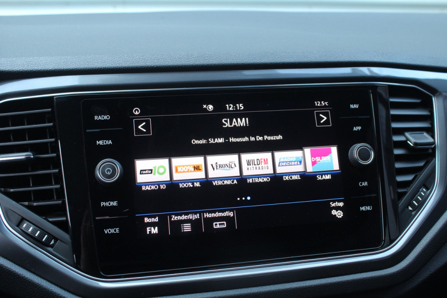 Volkswagen T-Roc 1.5 TSI 150pk Sport R Line NL-Auto NAP Clima Cruise Navi Camera Dig. Cockpit Keyless 18"LMV