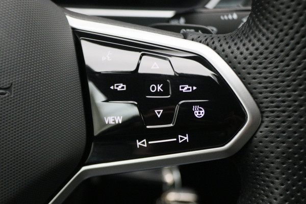 Volkswagen Tiguan 1.4 TSI eHybrid R-Line Business+ IQ-Light, Virtual Cockpit, ACC, Winterpakket, Apple Carplay, PDC, 20''