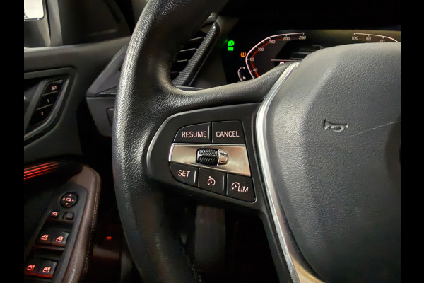 BMW 1-serie 118i HUD Led Keyless Memory leer