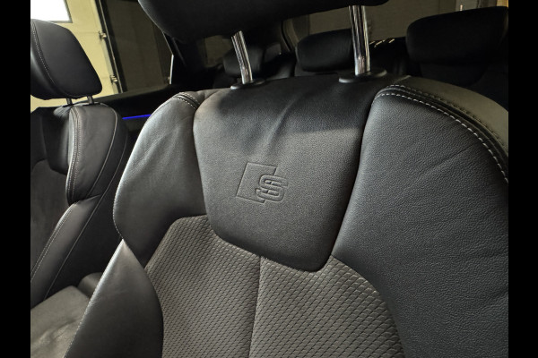 Audi Q5 55 TFSI e quattro Competition | 2x S-Line | Panoramadak | Wegkl. trekhaak | Ambianceverlichting | Adaptive cruise | Carplay | Camera