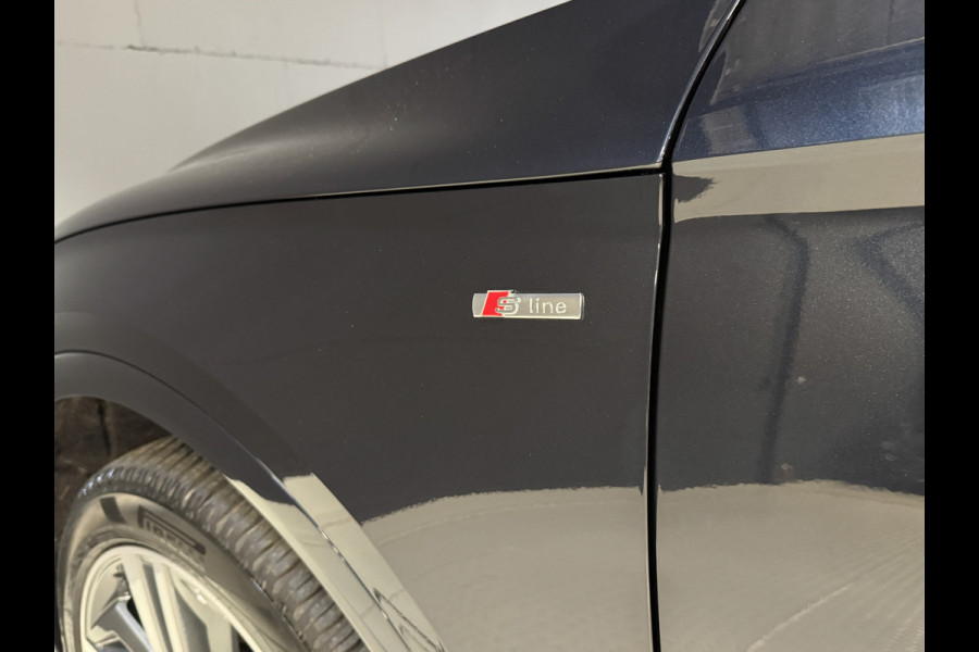 Audi Q5 55 TFSI e quattro Competition | 2x S-Line | Panoramadak | Wegkl. trekhaak | Ambianceverlichting | Adaptive cruise | Carplay | Camera