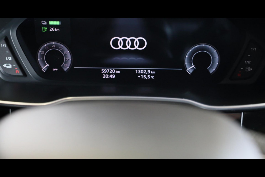 Audi Q3 45 TFSI e S Line Competition / SONOS / Memory / Camera / Lane Assist / Open Panoramadak / Led / Pdc / 21 Inch