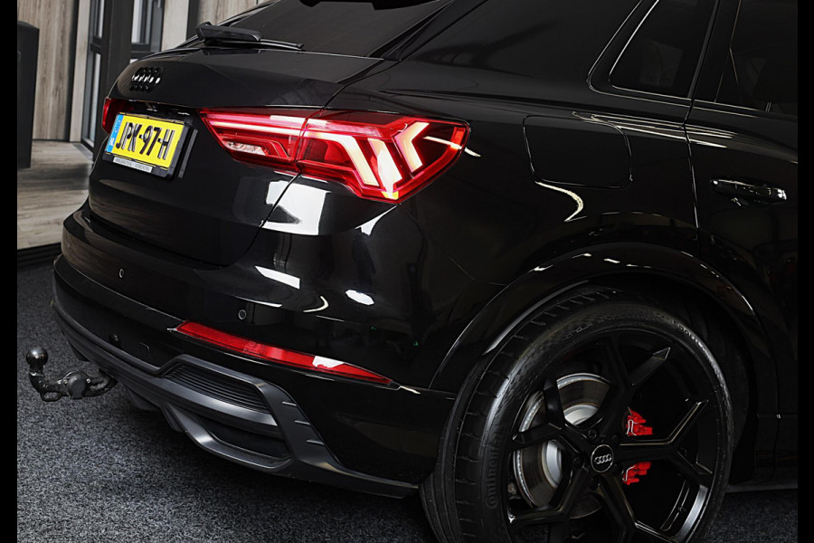 Audi Q3 45 TFSI e S Line Competition / SONOS / Memory / Camera / Lane Assist / Open Panoramadak / Led / Pdc / 21 Inch