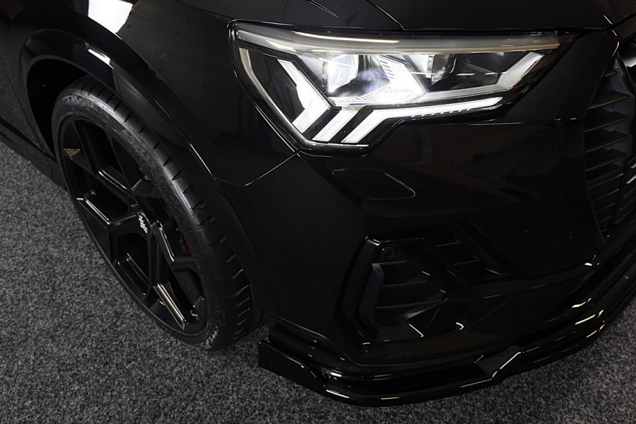 Audi Q3 45 TFSI e S Line Competition / SONOS / Memory / Camera / Lane Assist / Open Panoramadak / Led / Pdc / 21 Inch