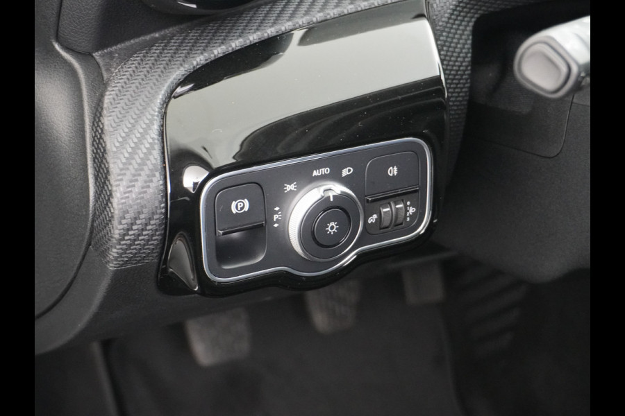 Mercedes-Benz A-Klasse 180 Navi Virtual-Cockpit Camera Ecc Cruise Control Pdc Keyless Stoelverwarming Regen-Lichtsensor Led Lmv Bluetooth