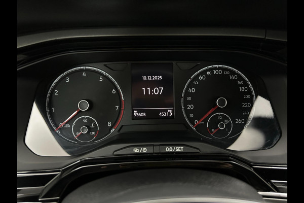 Volkswagen Polo Occasion 1.0 TSI Comfortline | Grijs | Tweedehands Volkswagen polo | Cruisecontrol | Airco | Carplay audio