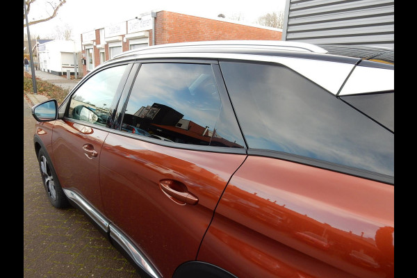 Peugeot 3008 1.2 PURE TECH ALLURE*1/2 LEDER*PANODAK*NAVI*CAMERA*