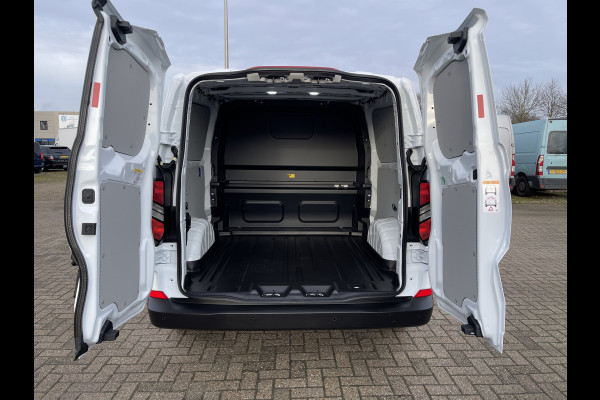 Ford Transit Custom 320 2.0 TDCI L2H1 Trend DC / NIEUW / BPM vrij / 5 persoons / direct leverbaar ! / originele Ford affabriek dubbel cabine / omvormer / dubbele schuifdeur