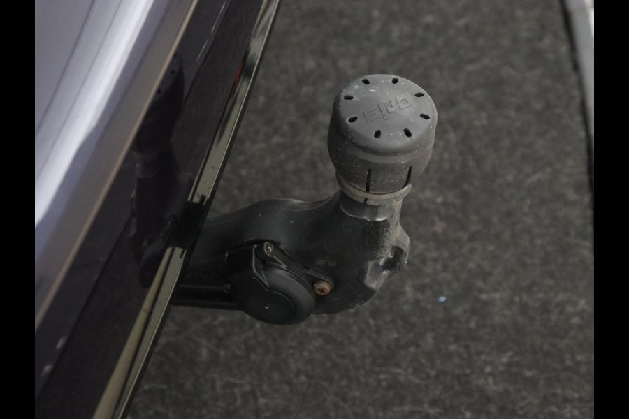 Peugeot 508 1.6 HYbrid 225 Allure | Stoelverwarming | Trekhaak | Adaptive cruise | Camera | Carplay | Half leder | Keyless | Full LED | Climate control | Sfeerverlichting | PHEV | Plug In