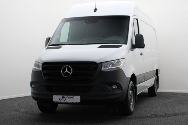 Mercedes-Benz Sprinter 317 CDI L2H2 Airco, Cruise, Chauffeursstoel, Camera, Rijstrooksensor, Trekhaak, DAB
