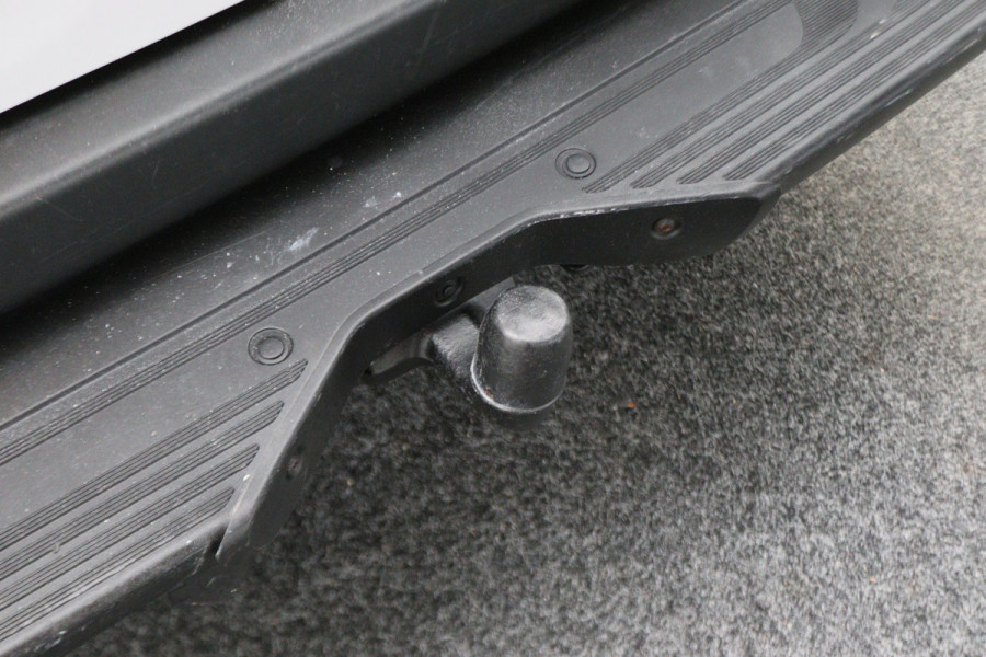 Mercedes-Benz Sprinter 317 CDI L2H2 Airco, Cruise, Chauffeursstoel, Camera, Rijstrooksensor, Trekhaak, DAB