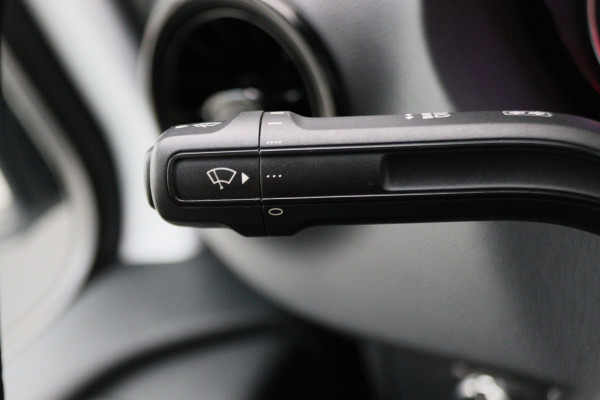 Mercedes-Benz Sprinter 317 CDI L2H2 Airco, Cruise, Chauffeursstoel, Camera, Rijstrooksensor, Trekhaak, DAB