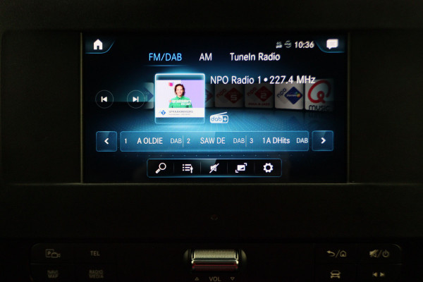 Mercedes-Benz Sprinter 317 CDI L2H2 Airco, Cruise, Chauffeursstoel, Camera, Rijstrooksensor, Trekhaak, DAB