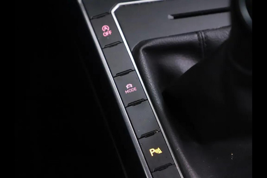 Volkswagen Polo 1.0 TSI R-line Clima Carplay ACC PDC NAP