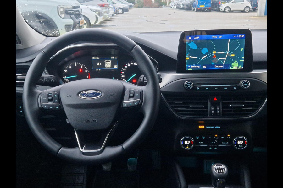 Ford FOCUS Wagon 1.0 EcoBoost Titanium Business | Dealeronderhouden! | 1e Eig | Trekhaak | AGR Stoelen | Full LED | Climate Control | Cruise Control |