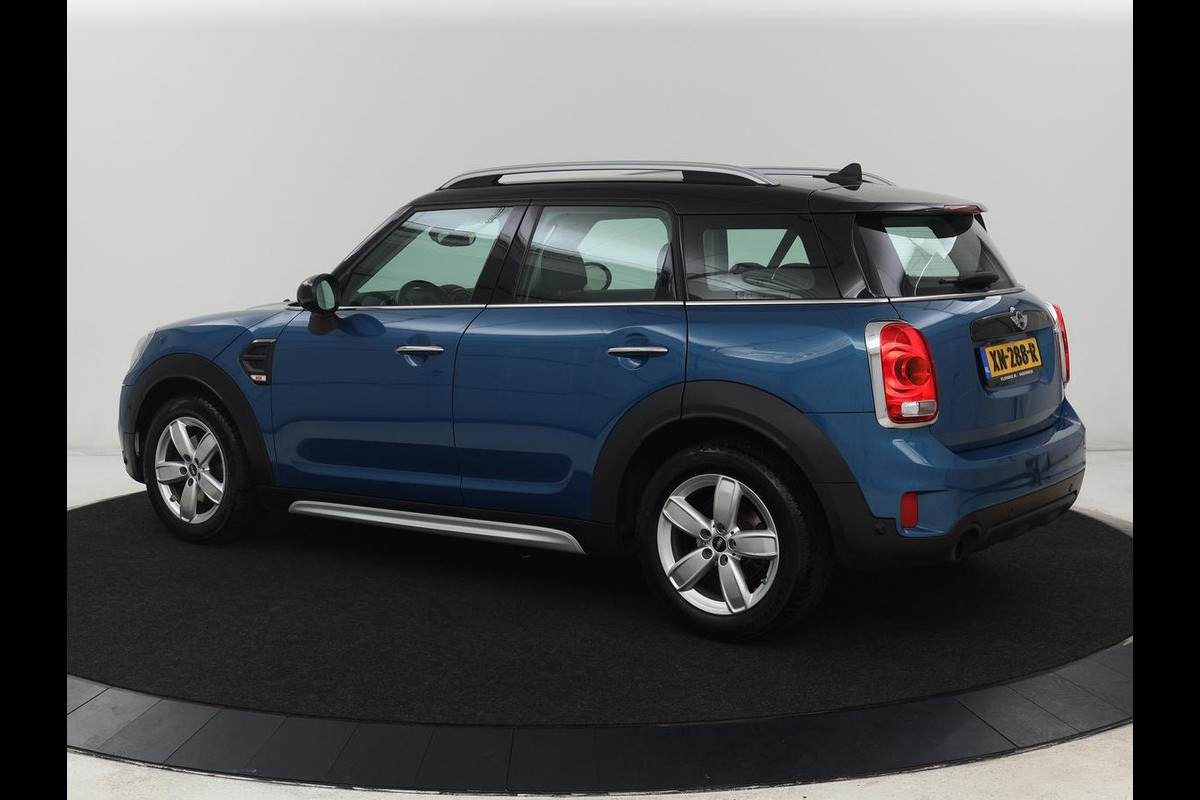 MINI Countryman 1.5 Cooper Chili | Automaat | Full LED | Navigatie | Parkeerhulp | Climate control | 17'' | Bluetooth | Cruise control