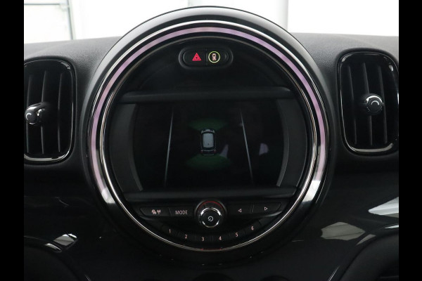 MINI Countryman 1.5 Cooper Chili | Automaat | Full LED | Navigatie | Parkeerhulp | Climate control | 17'' | Bluetooth | Cruise control