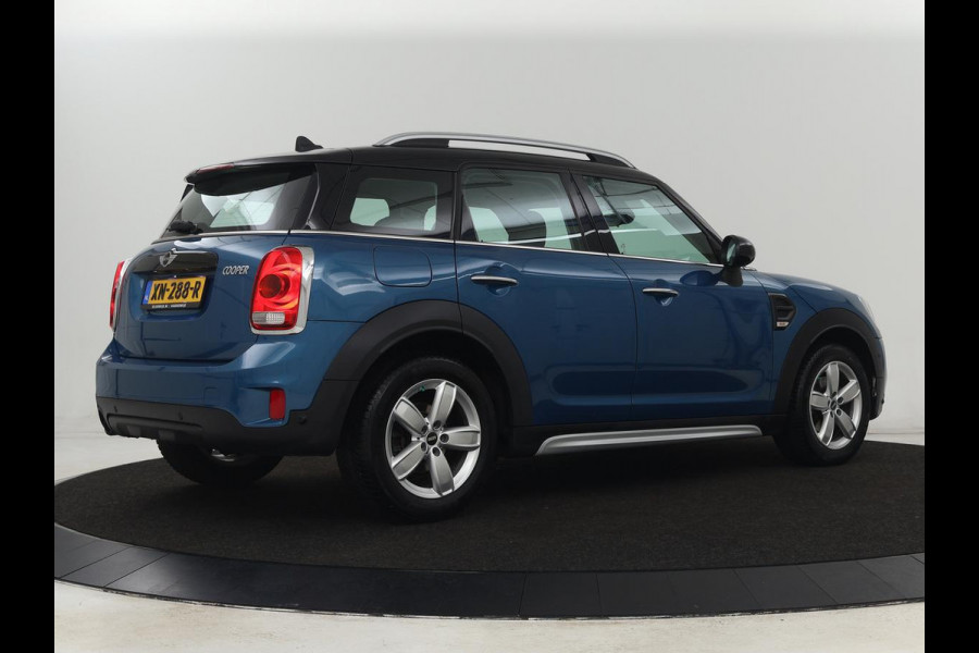 MINI Countryman 1.5 Cooper Chili | Automaat | Full LED | Navigatie | Parkeerhulp | Climate control | 17'' | Bluetooth | Cruise control