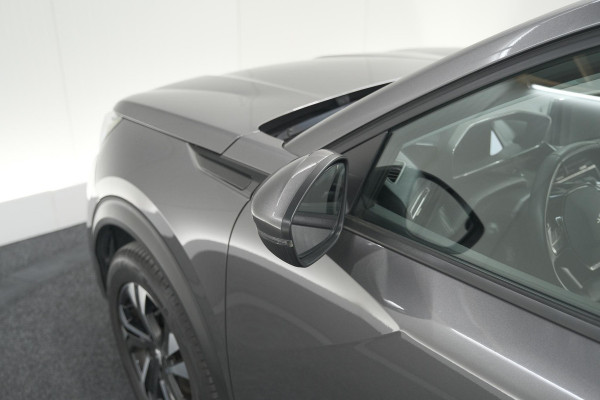 Peugeot 2008 PureTech 130 Allure Pack | Adaptieve Cruise Control | Stoelverwarming | Camera | Apple Carplay