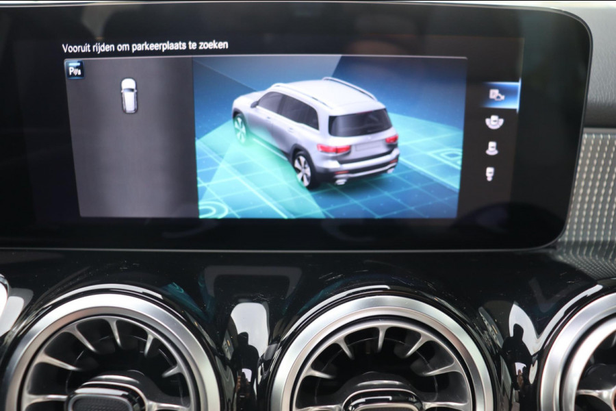 Mercedes-Benz Glb 200 Bus.Sol. Luxury org.NL el.trekhaak schuifdak leer+vw camera parkeerhulp