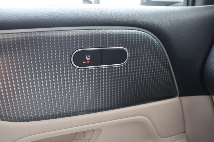 Mercedes-Benz Glb 200 Bus.Sol. Luxury org.NL el.trekhaak schuifdak leer+vw camera parkeerhulp